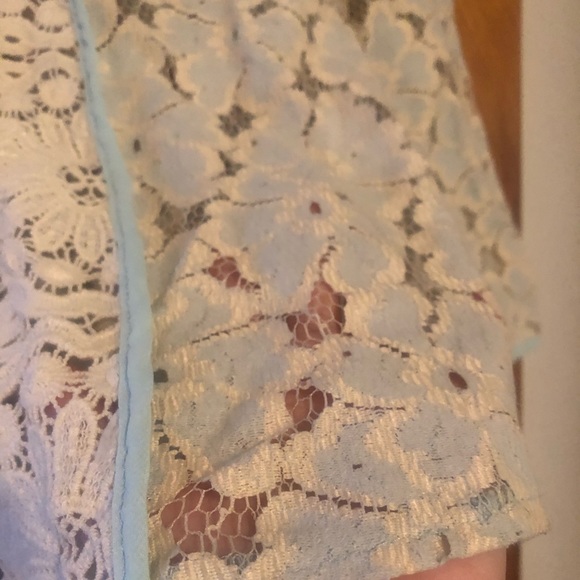 Lace See-Through 3/4 Sleeve Blouse - Picture 2 of 3